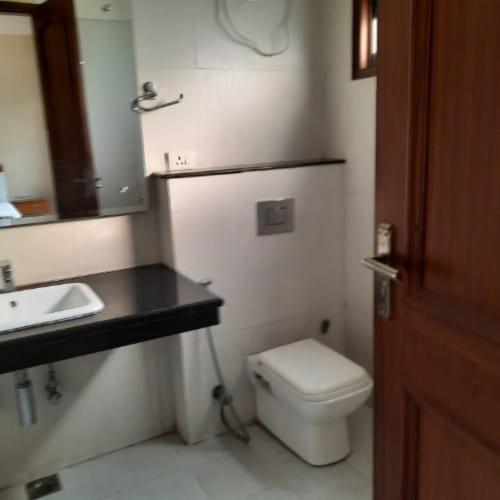 Oyo 74401 Aster Garden Suites Delhi  Eksteriør billede